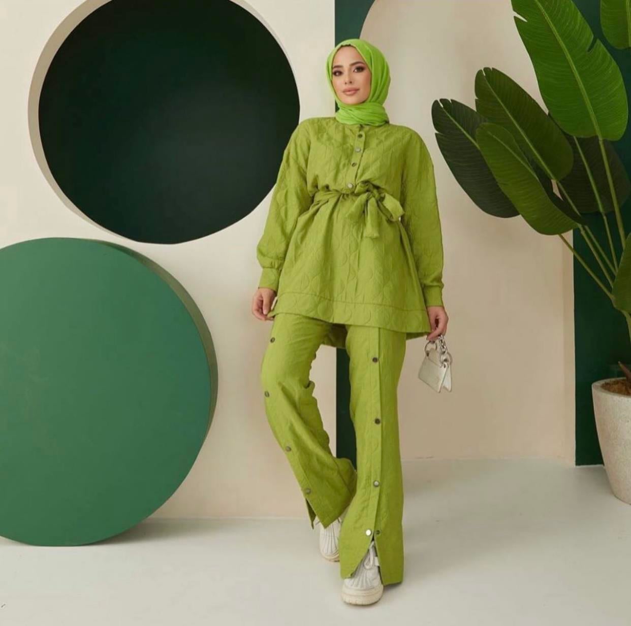 diğer CAPİTONE  DÜĞMELİ TAKIM FISTIK YEŞİLİ