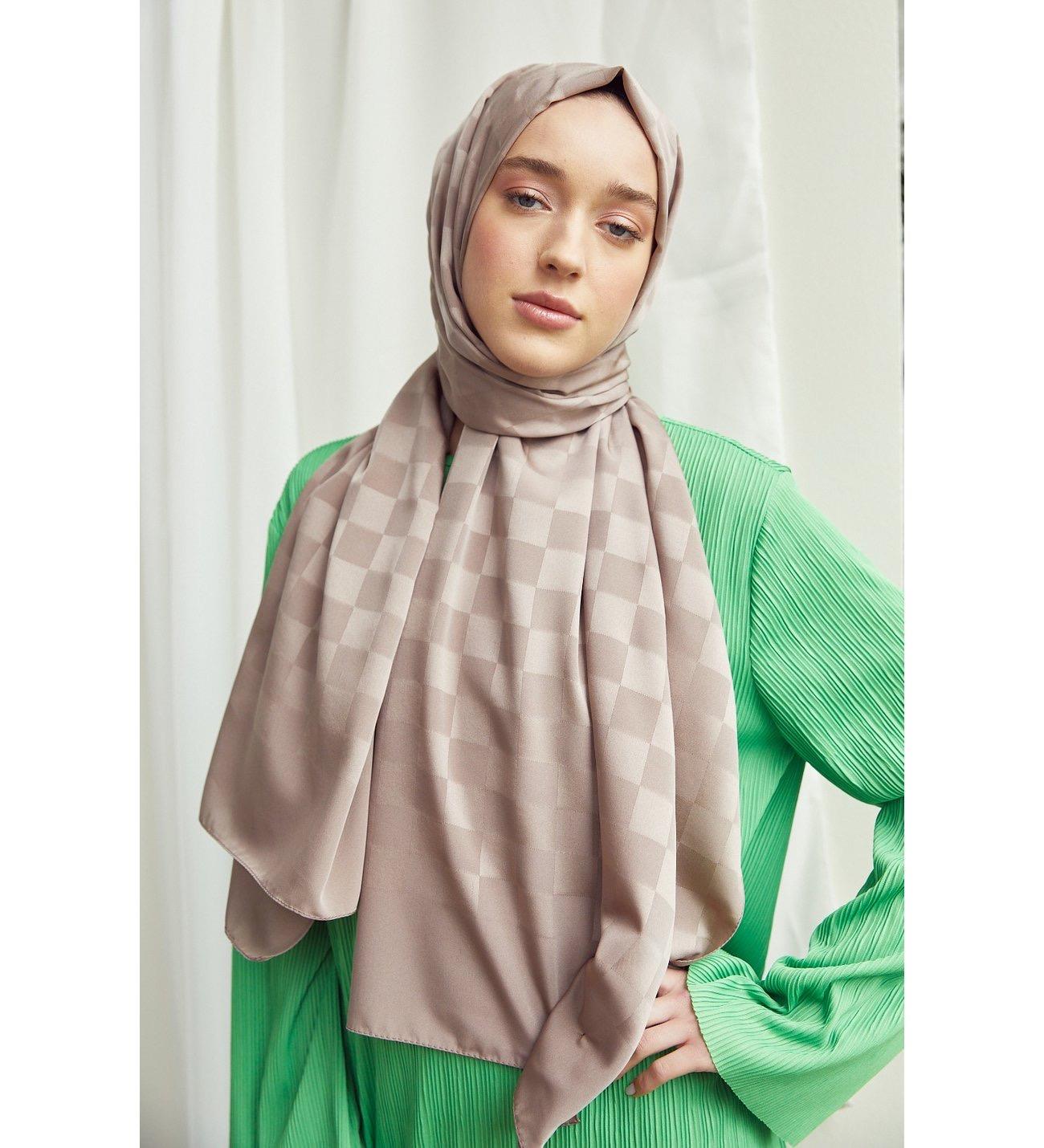 MODESTOSCARFS DAMA JAKAR VİZON