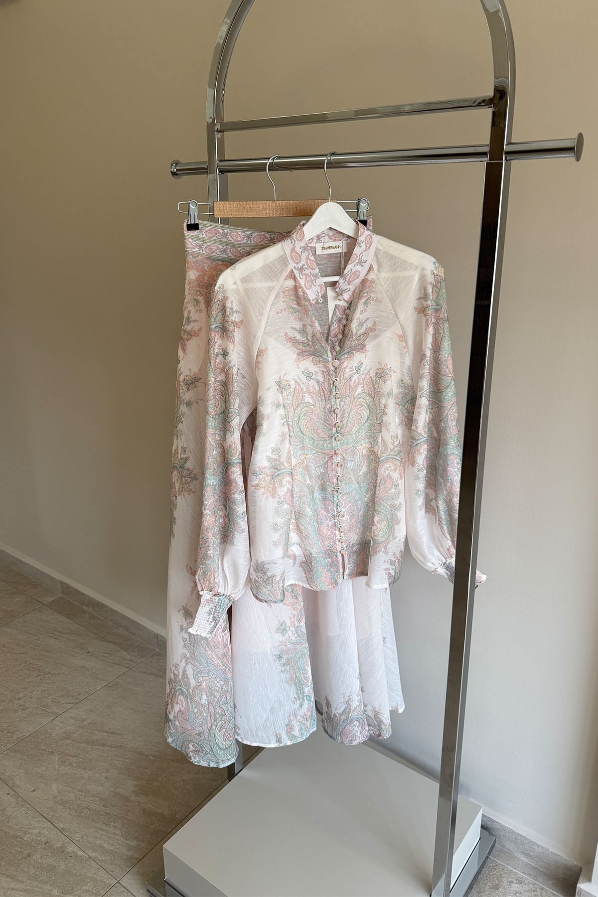 Soft Pudra Rengi Etro Desenli Takım