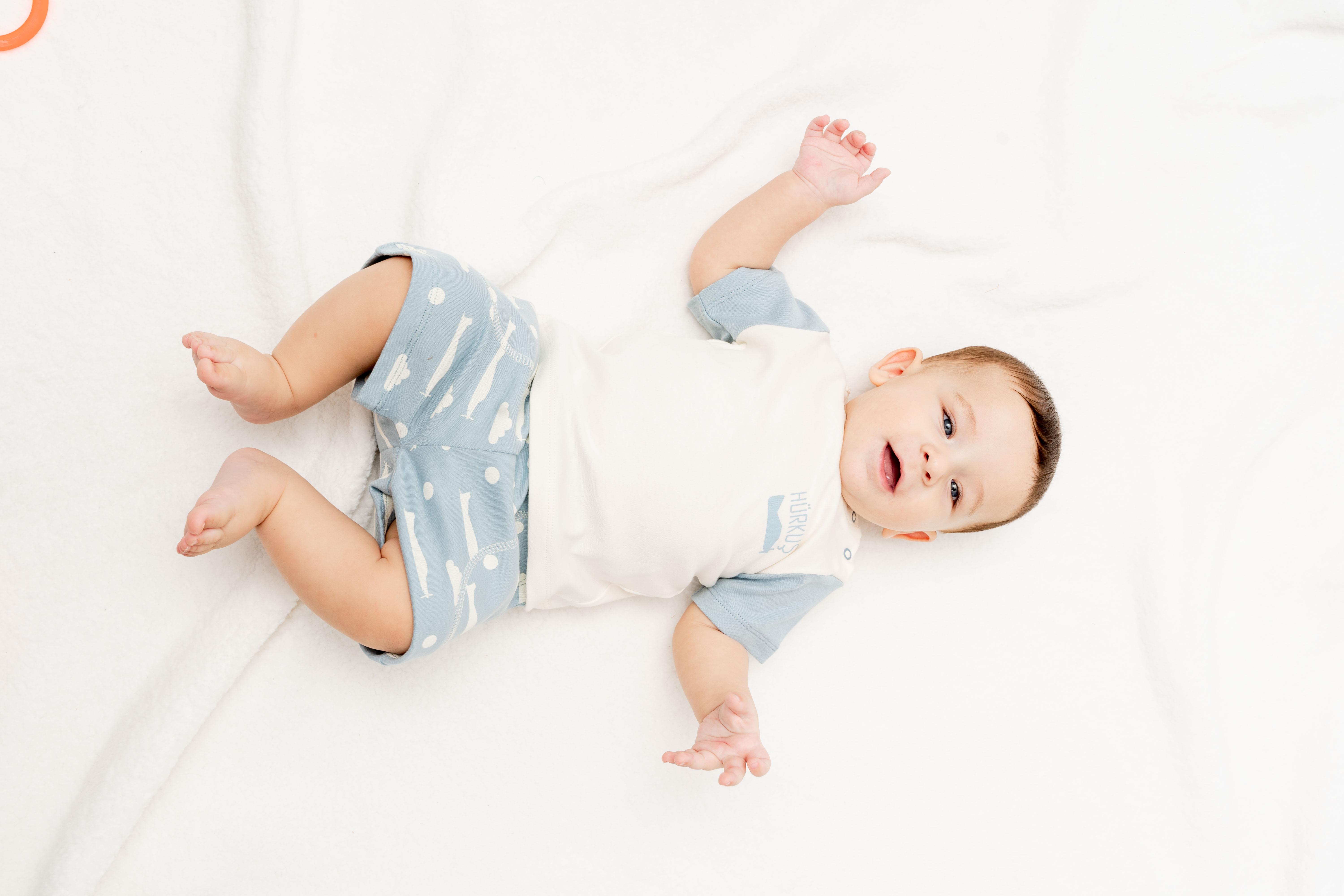 HÜRKUŞ İlk Uçuş %100 Organik Pamuk Tişört ve Şort 2li Bebek Takımı