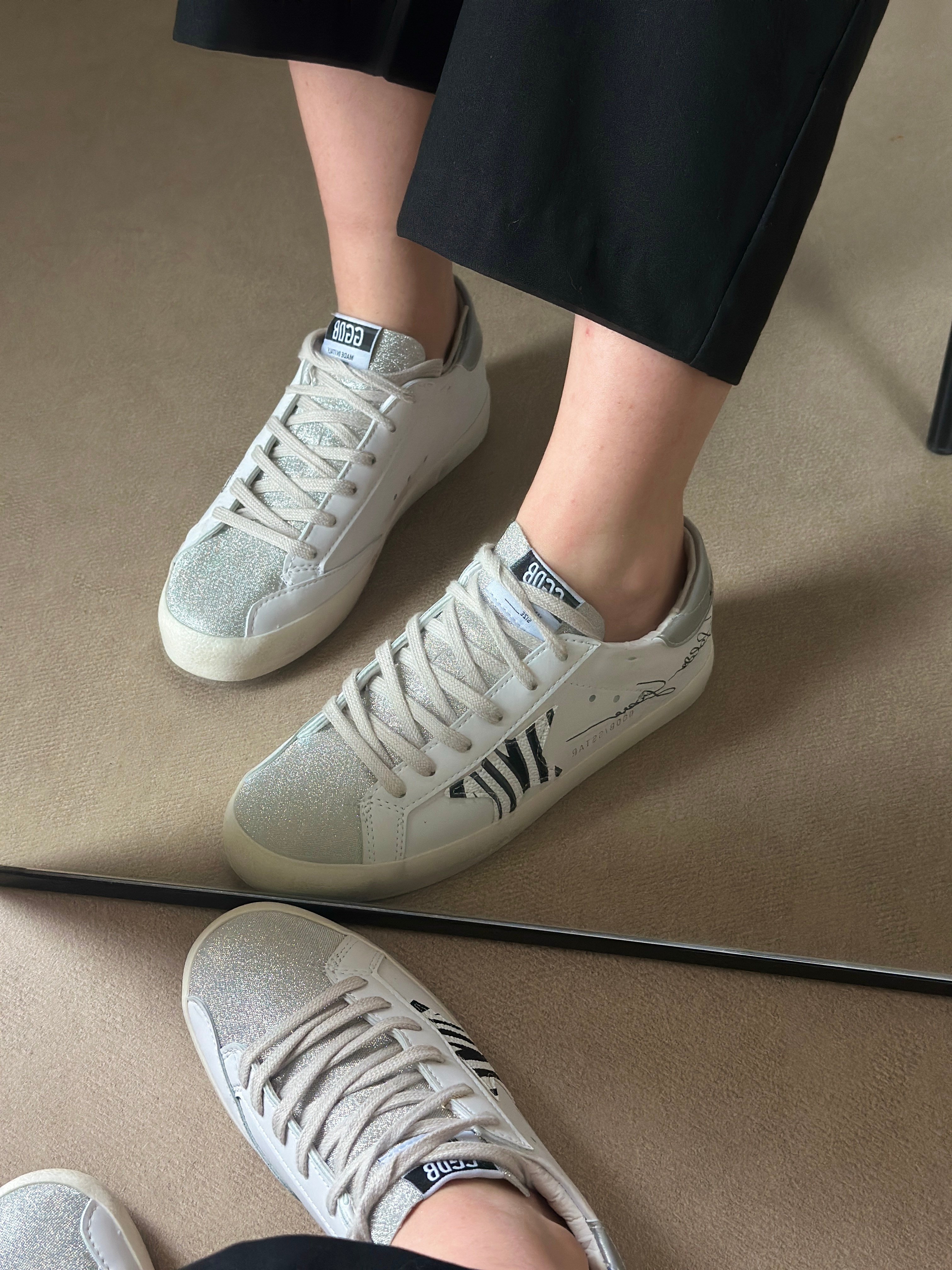 GOLDEN ZEBRA BEYAZ SNEAKER