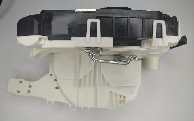 Замок двери сдвижной MERCEDES SPRİNTER/CRAFTER  8 PIN