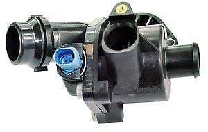  Komple Termostat Govdesi Passat A4 A6