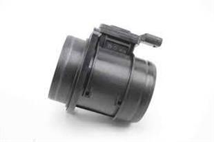 مستشعر كتلة الهواء A3/GOLF VI/CADDY III/PASSAT/JETTA 1,6 TDI  04L906461B/5WK98102