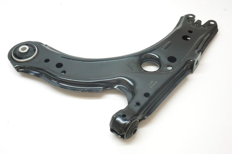  Track Control Arm Front Axle Right, Control Arm GOLF IV -BORA 96- 03