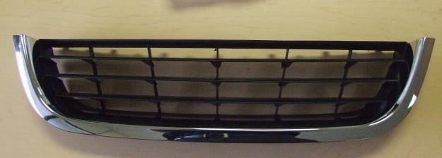  Ventilation Grille, bumper, Centre PASSAT 0510 (Chromed edge)
