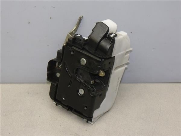  Türschloss vorne links mit Motor CORDOBA/IBIZA/POLO 02