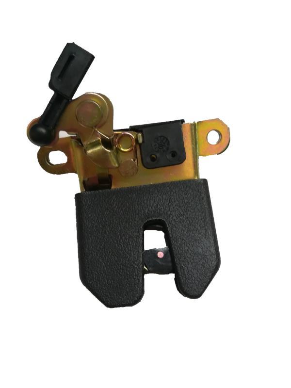  قفل الباب الخلفي GOLF IV/BORA 9604