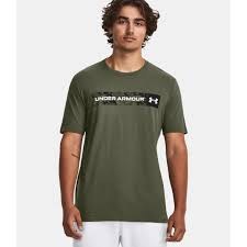 Erkek UA Camo Chest Stripe Kısa KolluYEŞİL