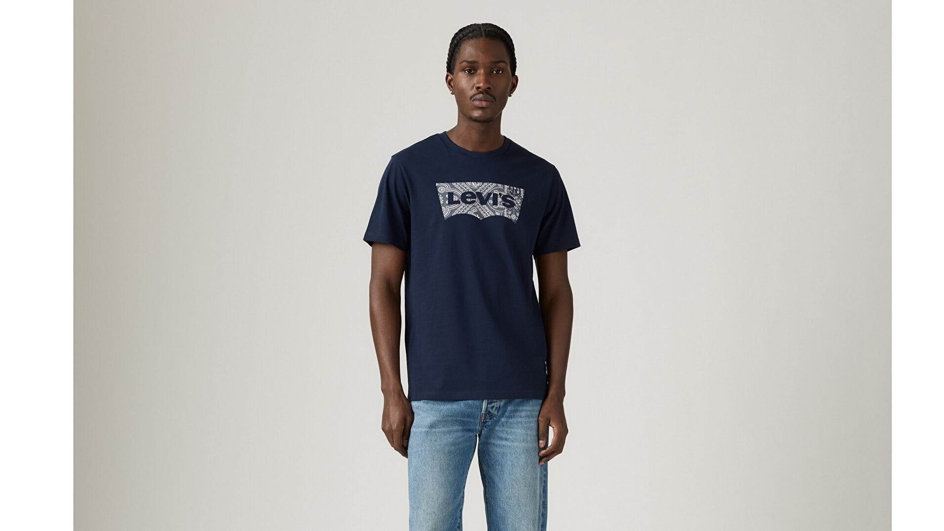 LSE_GRAPHIC CREWNECK TE SSNL FILLEDLACİVERT