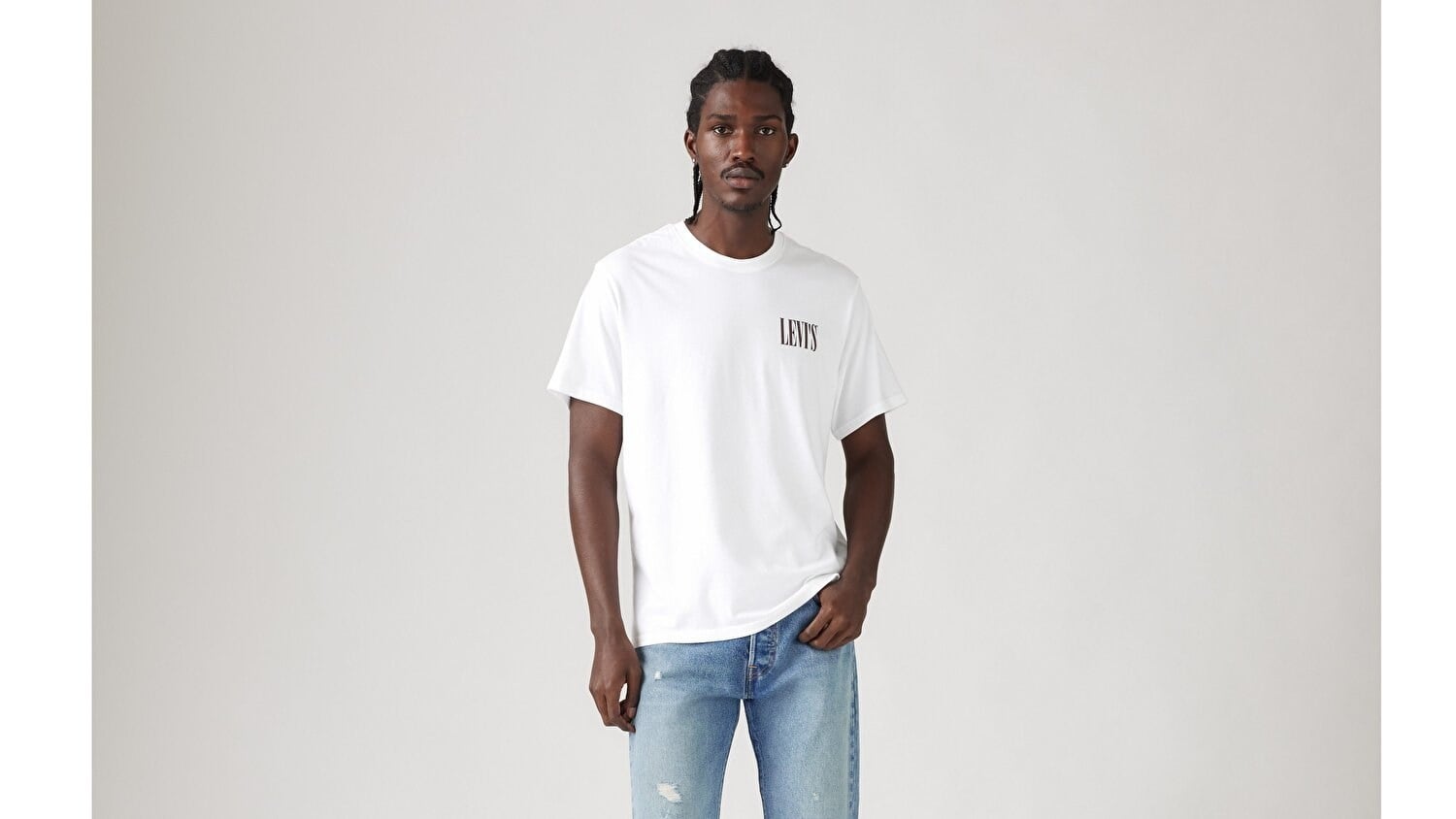 LSE_SS RELAXED FIT TEE SSNL SERIF LOGOBEYAZ