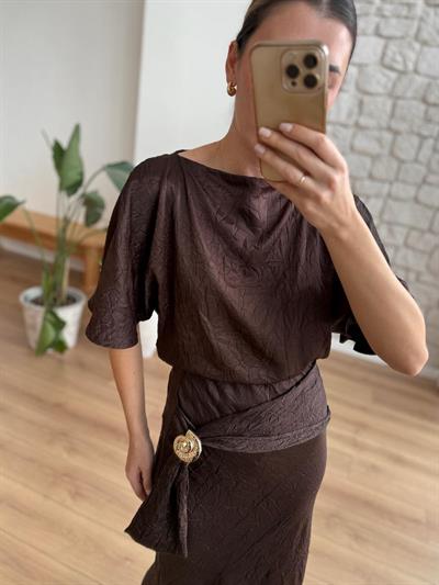  Liora Aksesuarlı Kahverengi Saten Takım