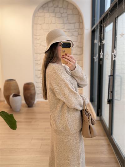 Bej Rengi Etek-Kazak Triko Takım