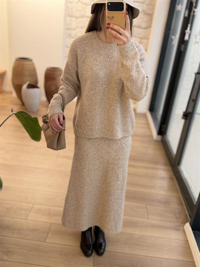 Bej Rengi Etek-Kazak Triko Takım