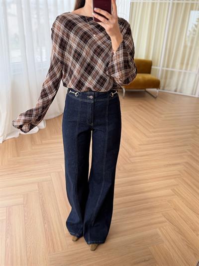 Bel Aksesuarlı Lacivert Jean