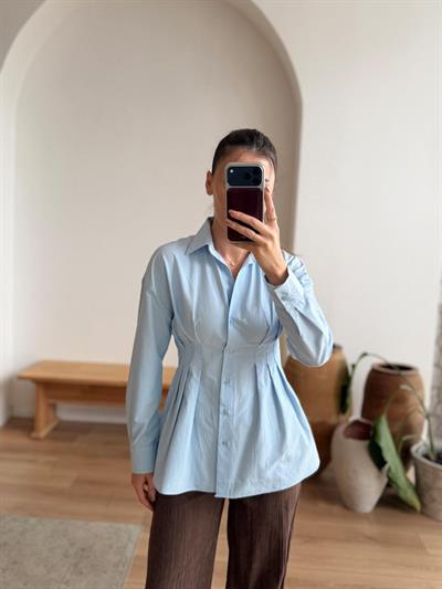 Bel Detaylı Mavi Gömlek