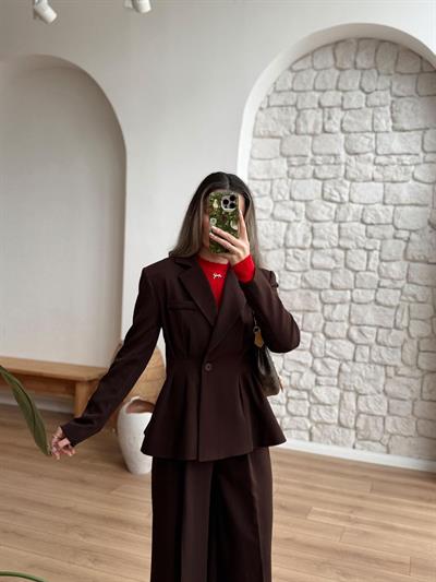 Beli Piliseli Acı Kahve Ceket-Pantolon Takım