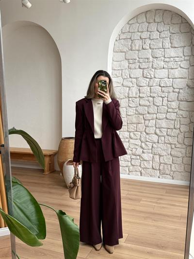 Beli Piliseli Mürdüm Ceket-Pantolon Takım