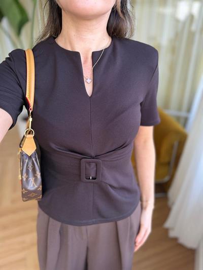 Beli Tokalı Acı Kahve Çelik Tshirt