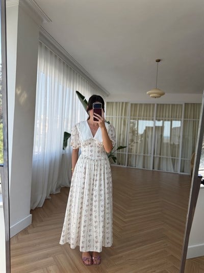 Beyaz Yakalı Floral Desen Elbise