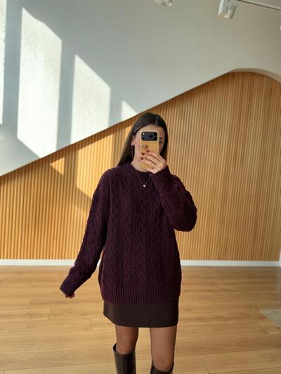 Bisiklet Yaka Saç Örgülü Mürdüm Kazak