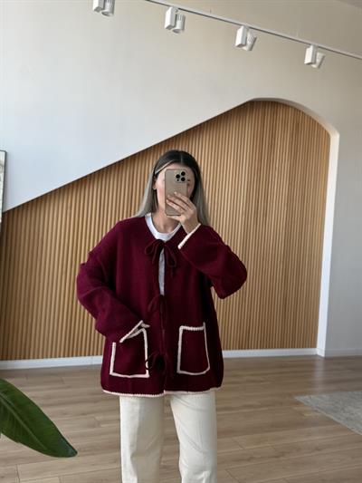 Biyeli Cep Detaylı Önü Bağlamalı Bordo Hırka