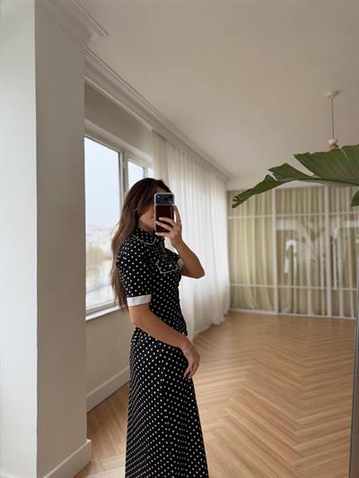 Biyeli Puantiyeli Siyah Elbise
