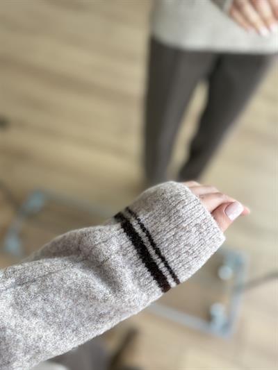 Biyeli V Yaka Vizon Dokulu Kazak