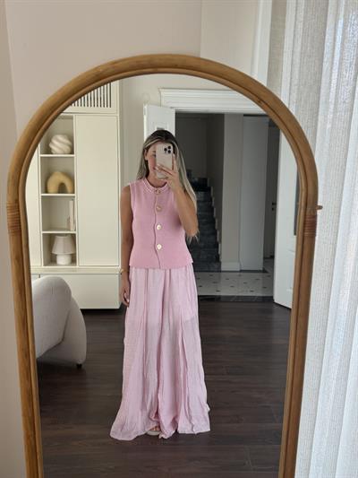 Bol Kesim Pembe Pantolon