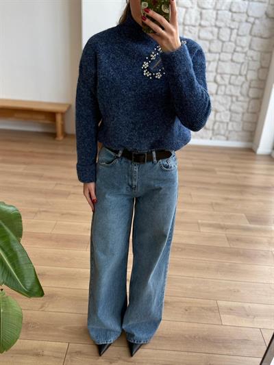 Bol Paça Siyah Kemerli Mavi Jean