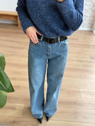 Bol Paça Siyah Kemerli Mavi Jean