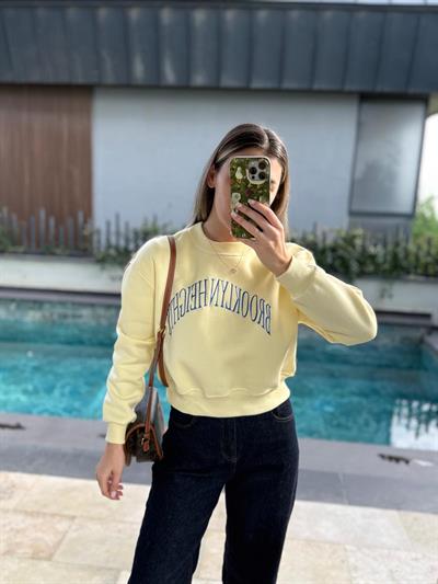 Brooklyn Heights Nakışlı Sarı Sweat