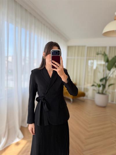 Ceketli Pileli Elbise Takım 