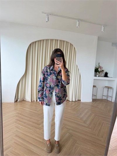 Çiçek Desenli Denim Ceket