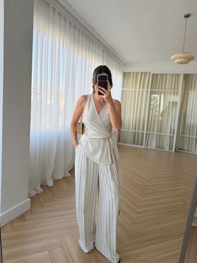Çiçek Çizgili Keten Karışımlı Pantolon