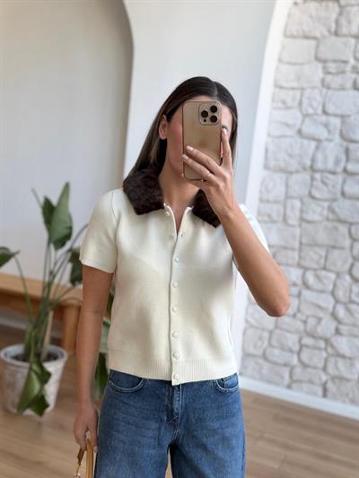 Çıkarılabilir Kürk Yakalı Ekru Triko Hırka