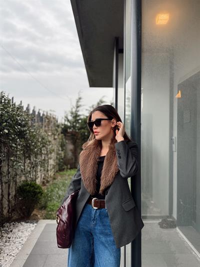 Çıkarılabilir Kürk Yakalı Gri Blazer Ceket