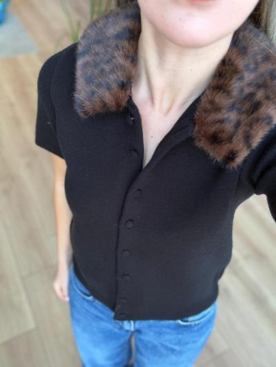 Çıkarılabilir Kürk Yakalı Siyah Triko Hırka