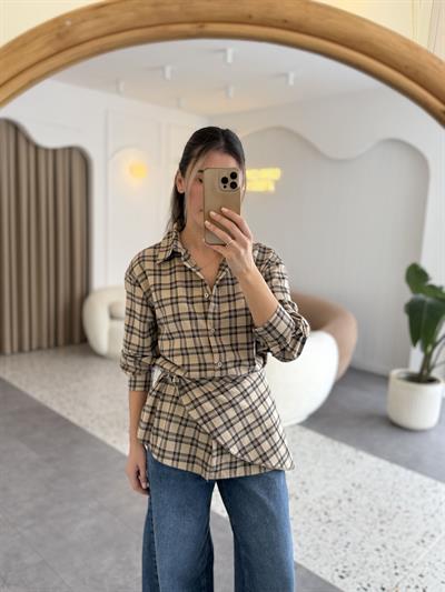 Çıkarılabilir Şal Detaylı Bej Kahverengi Ekose Gömlek