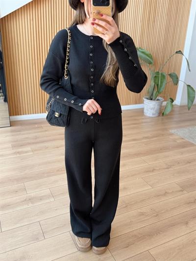 Çıt Çıt Düğmeli Siyah Triko Takım 