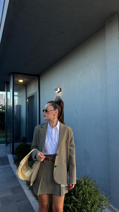 Çizgili Astarlı Haki Blazer Ceket