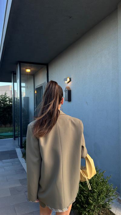 Çizgili Astarlı Haki Blazer Ceket