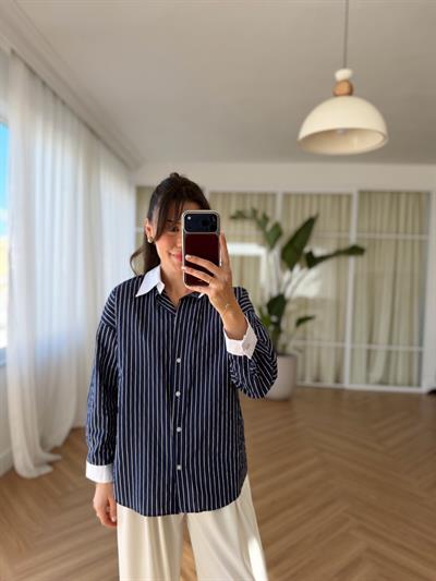 Çizgili Lacivert Gömlek