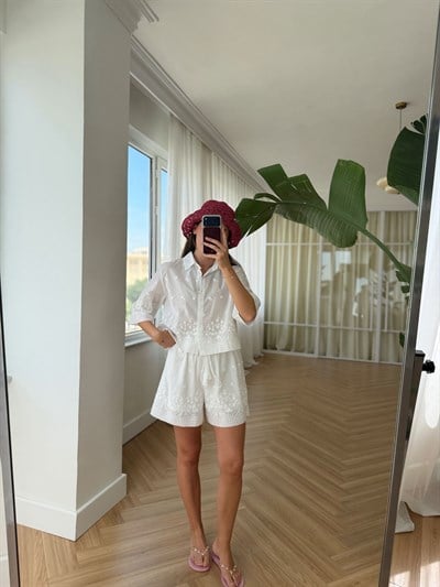 Daisy Bloom Beyaz Şort Takım