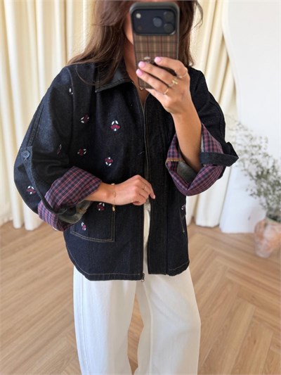 Deri Yaka Nakışlı Lacivert Denim Ceket