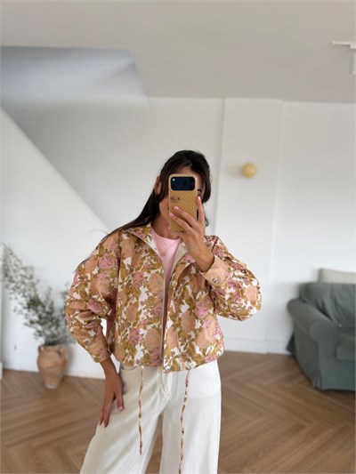 Dik Yaka Floral Desen Ceket