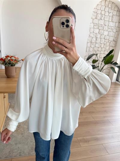 Drapeli Balon Kol Ekru Saten Bluz