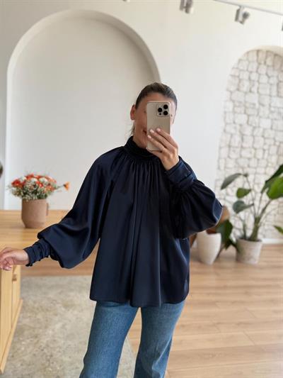 Drapeli Balon Kol Lacivert Saten Bluz