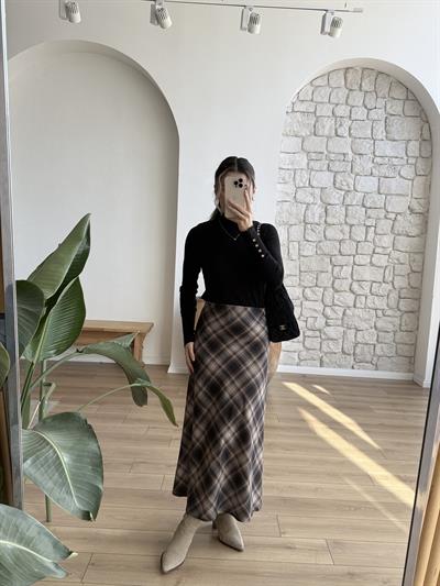 Ekose Desen Kahverengi Saten Etek