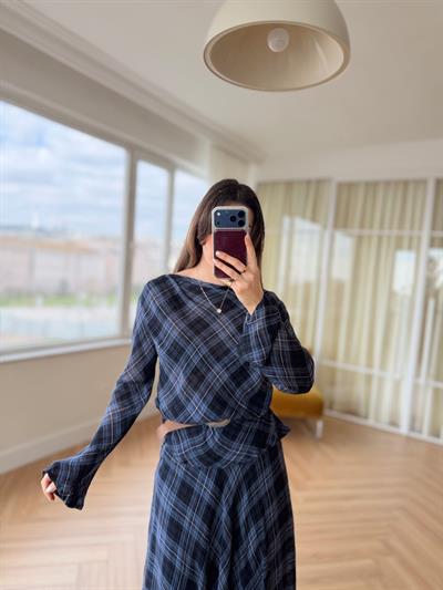 Ekoseli İndigo Bluz